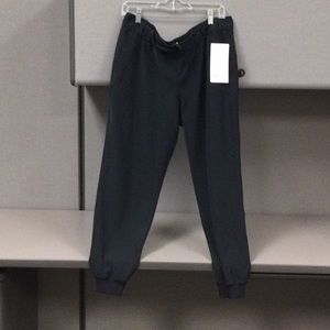 Lululemon on the fly joggers NWT size 12